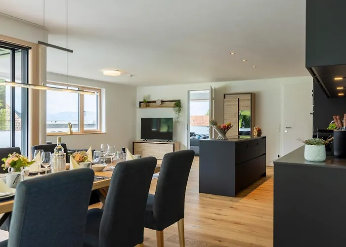 Bodensee Bergblick Apartment *